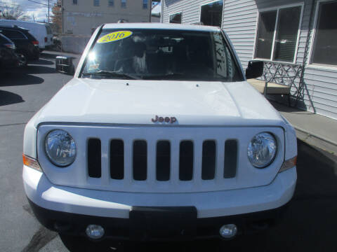 2016 Jeep Patriot for sale at Gold Star Auto Sales in Johnston RI