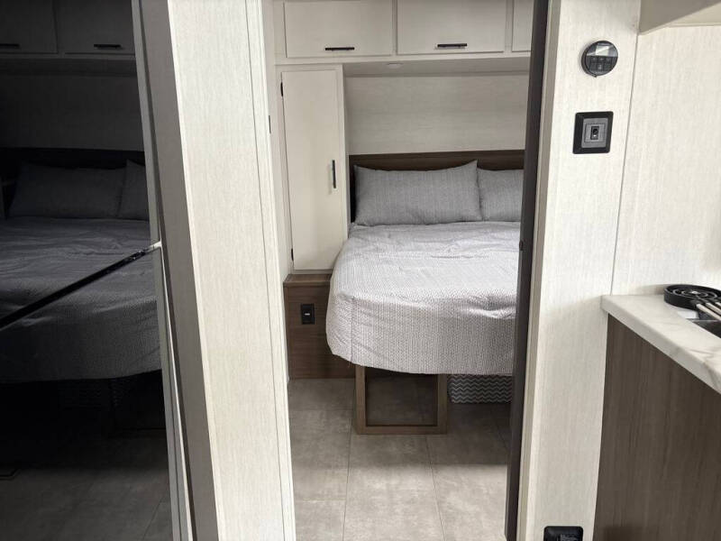 2025 Prime Time RV Tracer