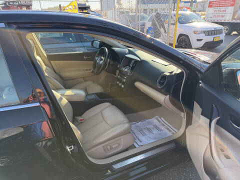 2014 Nissan Maxima 3.5 SV