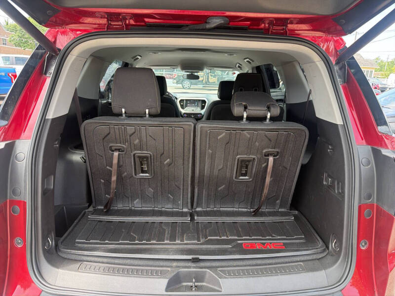 2019 GMC Acadia SLE-2