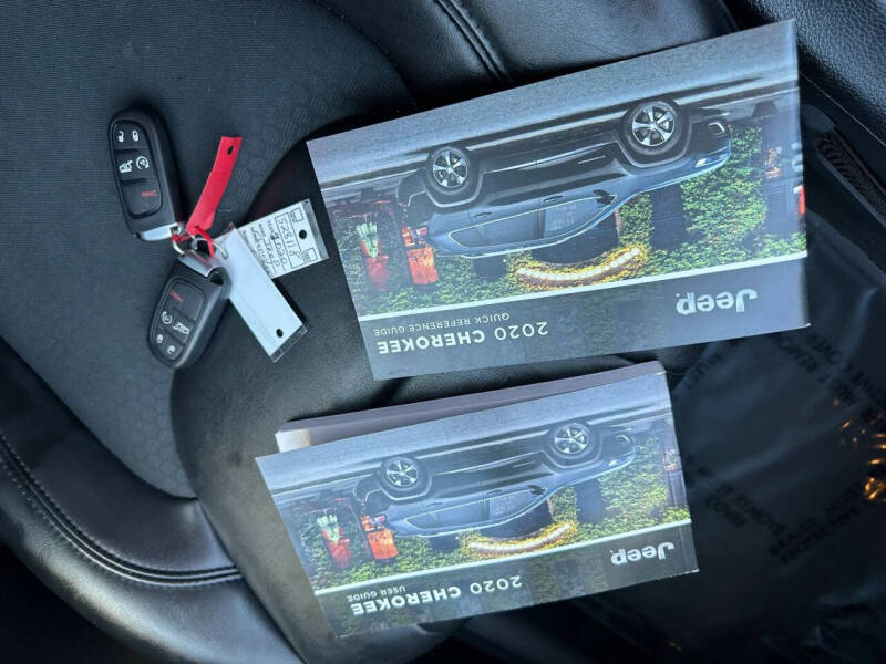 2020 Jeep Cherokee Altitude