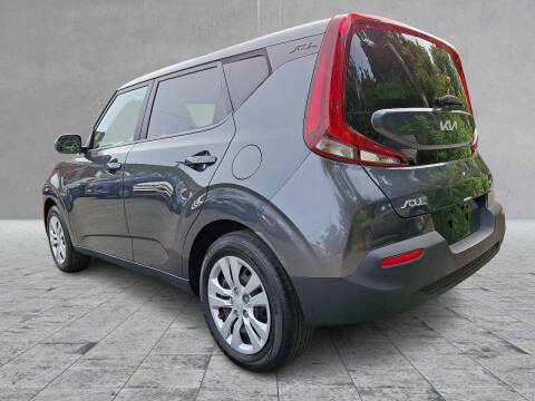 2022 Kia Soul LX