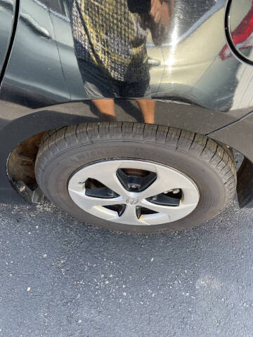 2014 Toyota Prius Three