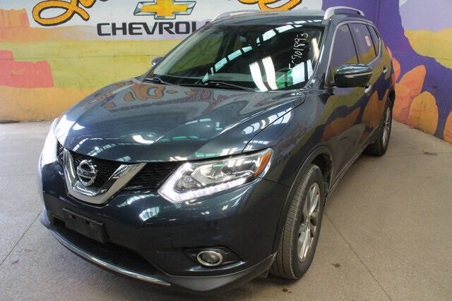 Used 2015 Nissan Rogue SV with VIN 5N1AT2MVXFC901893 for sale in Grand Ledge, MI