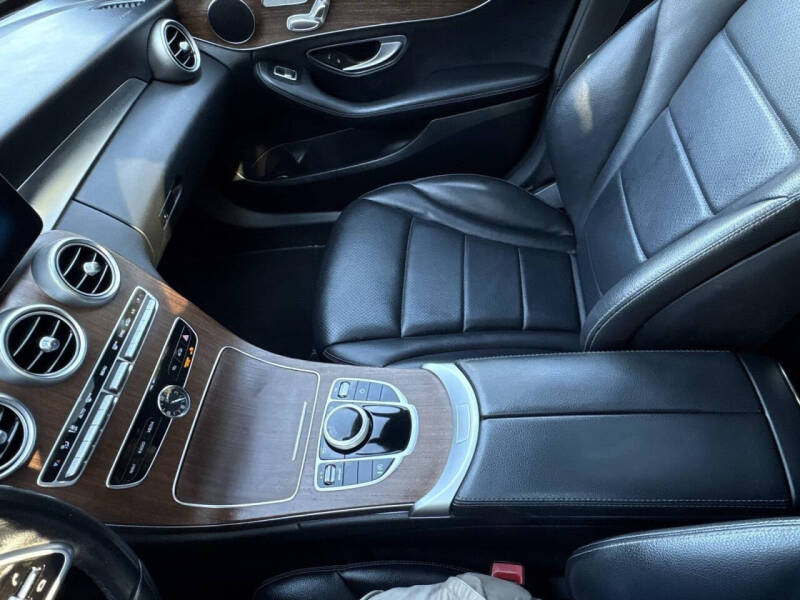 2019 Mercedes-Benz C-Class C 300