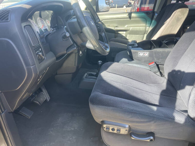 2004 Dodge Ram 2500 SLT