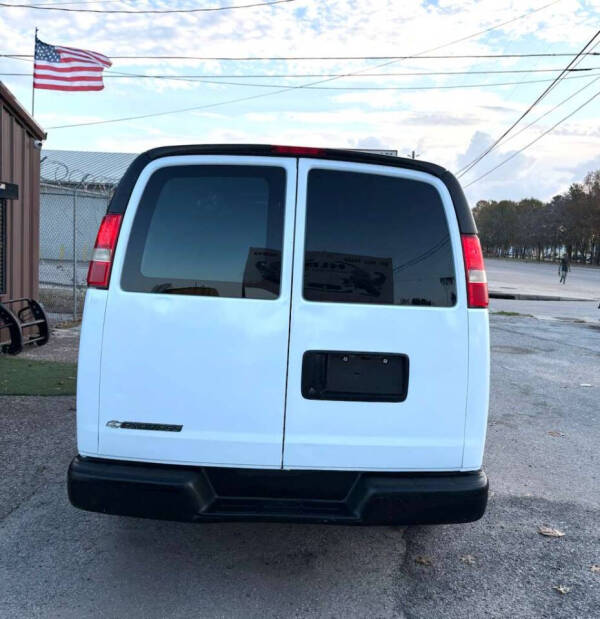 2011 Chevrolet Express 1500