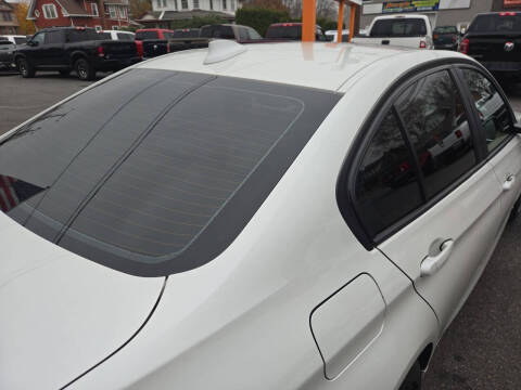 2015 BMW 3 Series 328i xDrive