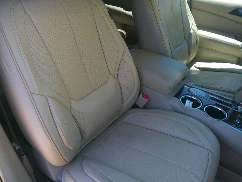 2014 Nissan Pathfinder Platinum