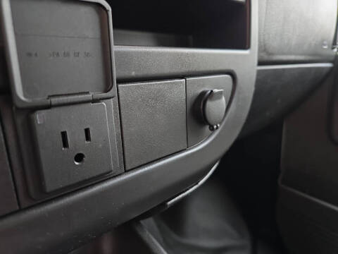 2021 Chevrolet Express 2500