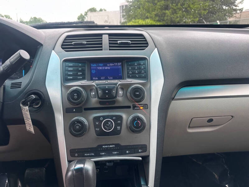 2014 Ford Explorer