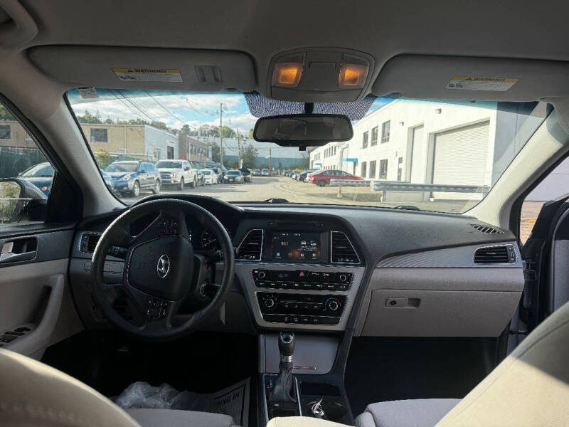 2017 Hyundai Sonata SE