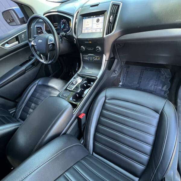 2019 Ford Edge SEL