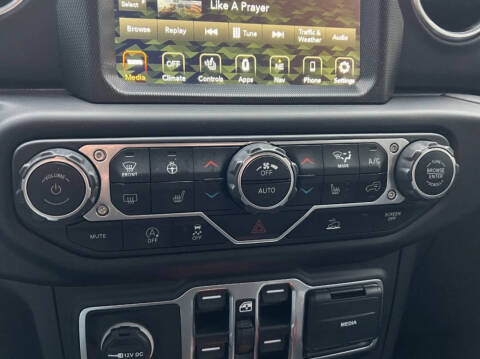 2021 Jeep Gladiator Overland