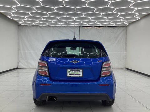 2019 Chevrolet Sonic LT Manual