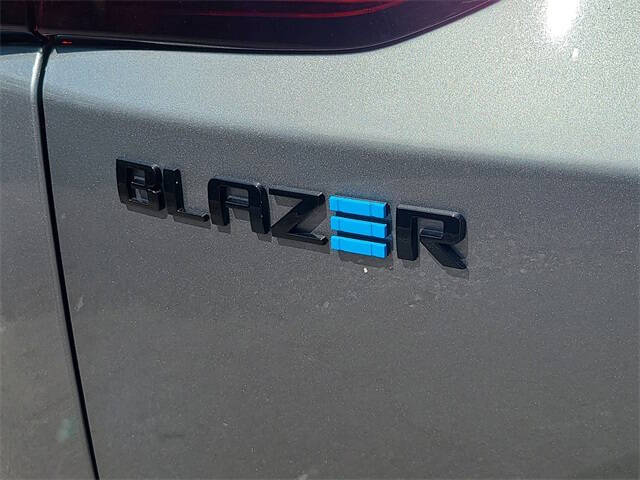 2025 Chevrolet Blazer EV LT