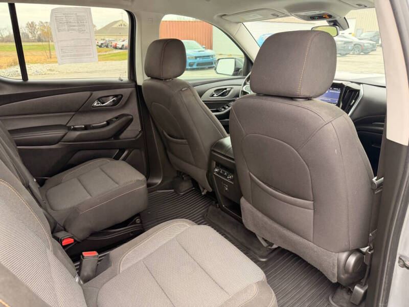 2020 Chevrolet Traverse LT Cloth