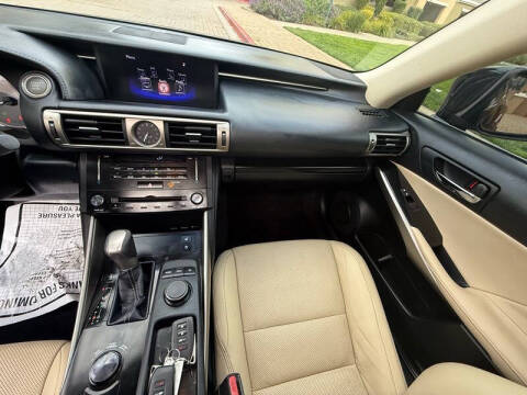 2014 Lexus IS 250