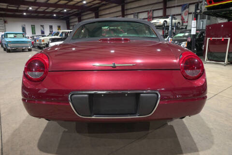 2004 Ford Thunderbird Deluxe