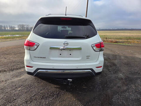 2013 Nissan Pathfinder SL