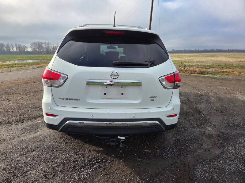 2013 Nissan Pathfinder SL