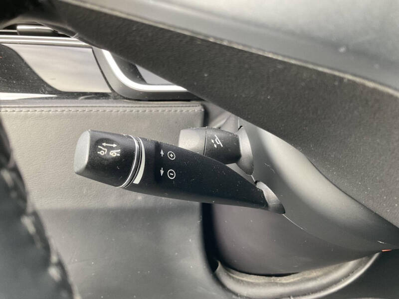 2016 Tesla Model S 70D