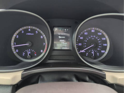 2017 Hyundai Santa Fe SE