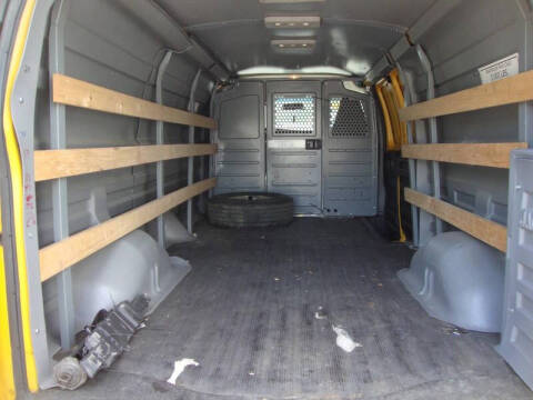 2018 GMC Savana 2500