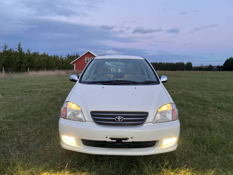 2000 Toyota Nadia