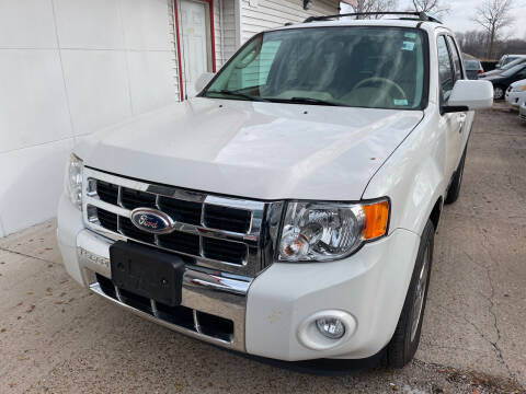 2012 Ford Escape for sale at Best Deal Motors in Saint Charles MO
