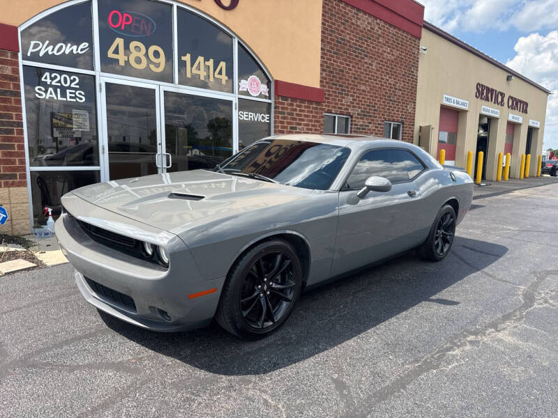 2018 Dodge Challenger SXT Plus