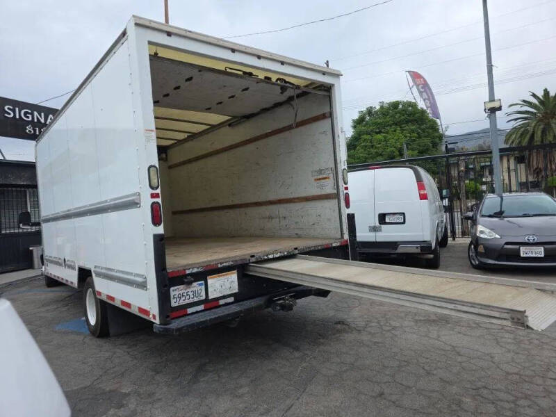 2016 GMC Savana 3500