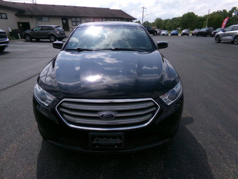 2017 Ford Taurus SEL