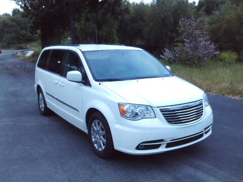2012 Chrysler Town and Country for sale at Oceansky Auto in Brea CA