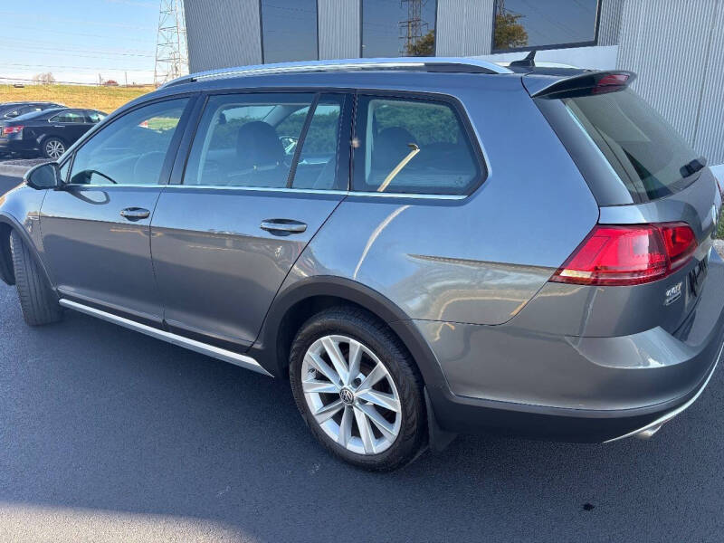 2017 Volkswagen Golf Alltrack TSI SE 4Motion