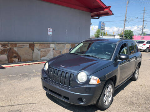 2007 Jeep Compass for sale at Drive Max Auto Sales in Warren MI
