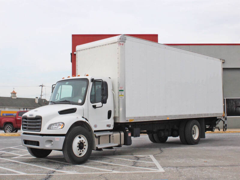 2024 Freightliner M2 106