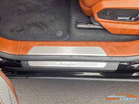 2022 Lamborghini Urus