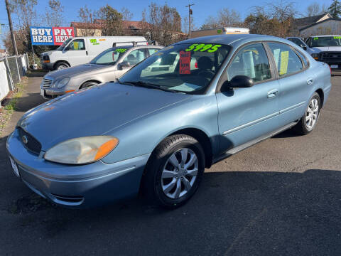2006 Ford Taurus for sale at Freeborn Motors in Lafayette OR