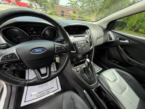 2015 Ford Focus SE