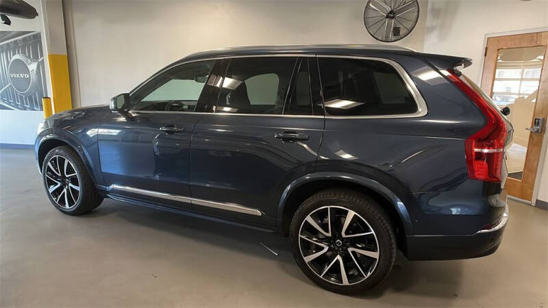 2023 Volvo XC90 B6 Plus Bright Theme 7P