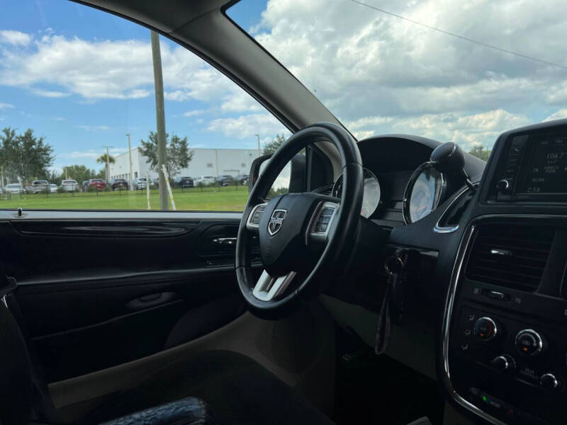 2017 Dodge Grand Caravan