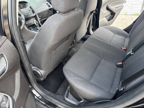 2016 Ford Focus SE