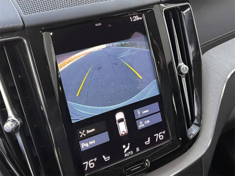 2021 Volvo XC60 T5 Inscription