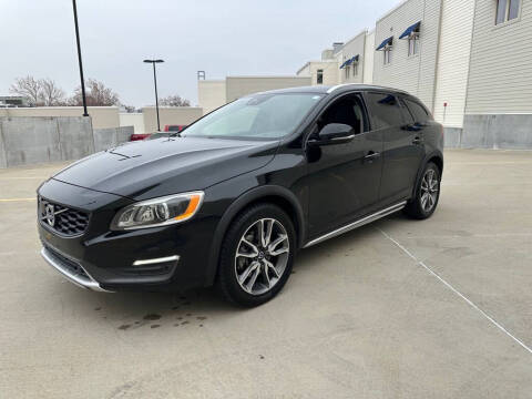 2016 Volvo V60 Cross Country T5 Platinum