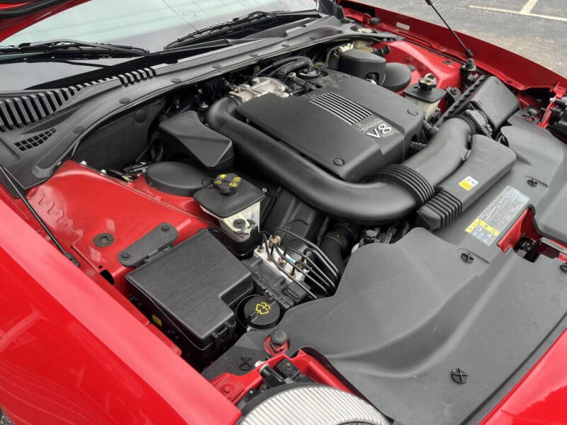 2002 Ford Thunderbird Deluxe