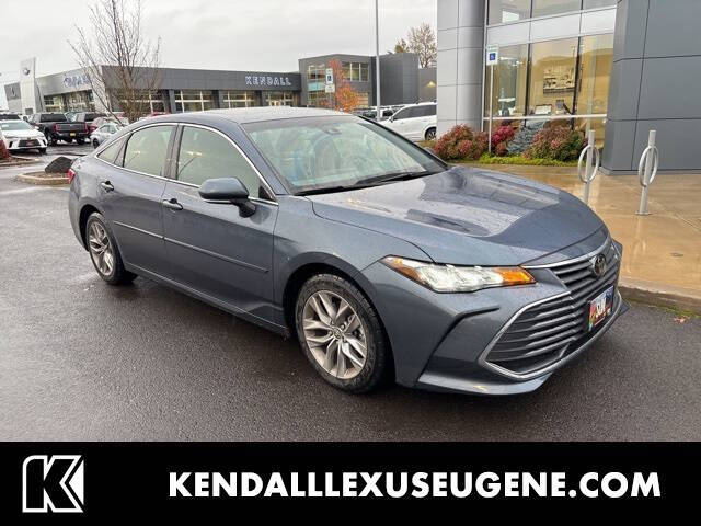 2022 Toyota Avalon XLE
