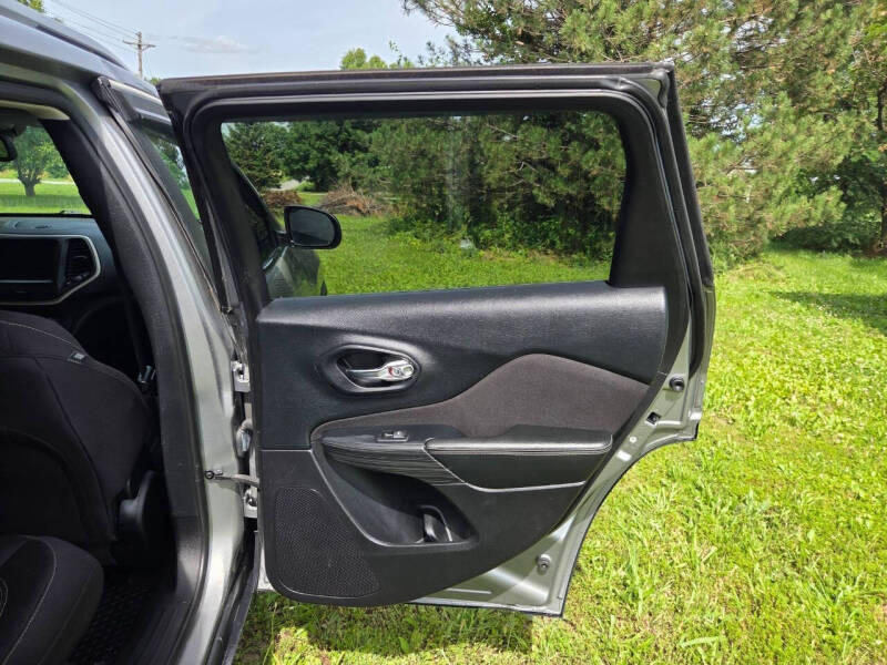 2016 Jeep Cherokee Latitude