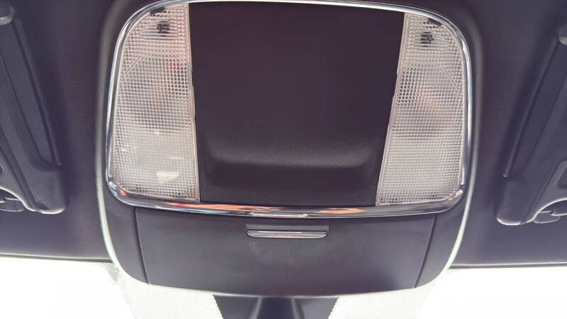 2013 Dodge Charger SE