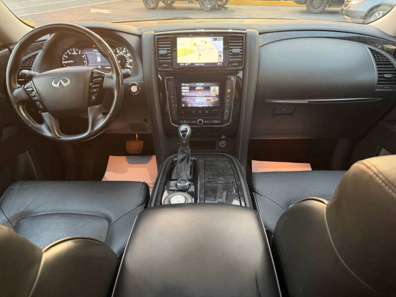 2020 Infiniti QX80 Luxe